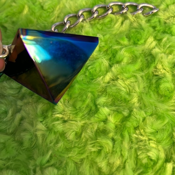 Rainbow titanium pyramid necklace choker - Picture 13 of 14